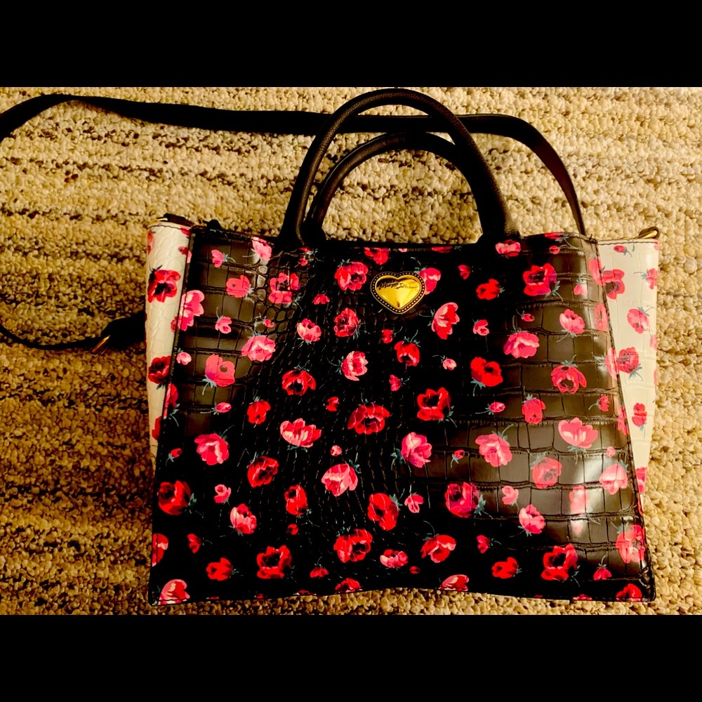 Betsy Johnson Purse $40